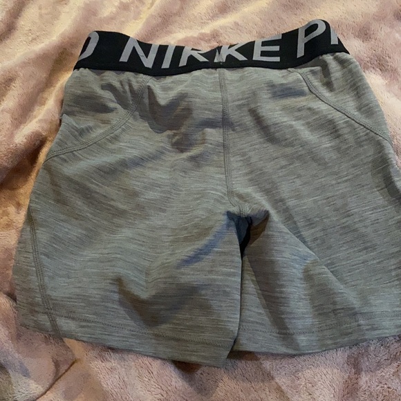 Nike pro spandex - Picture 2 of 2